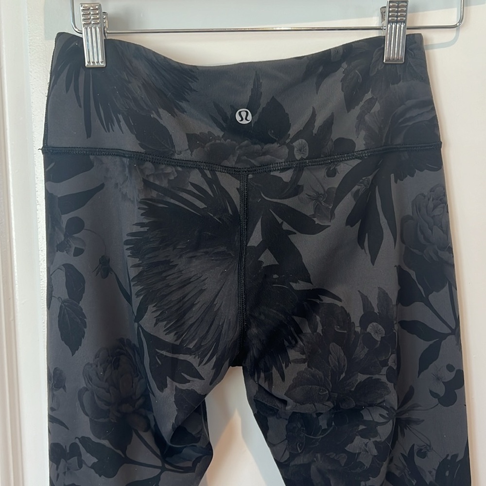 Lululemon Retro Low Rise Dark Floral Leggings